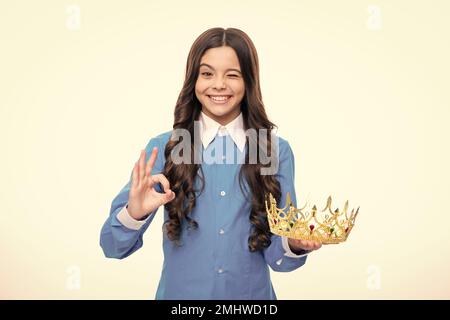 Schönheit teen Mädchen Königin tragen Krone. Kind in Prinzessin Diadem. Stockfoto