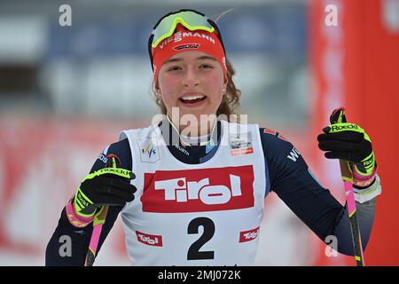 Nathalie ARMBRUSTER (GER), 2. Platz, Jubel, Freude, Enthusiasmus, Action, Einzelbild, einzelnes Motiv, halbe Figur, halbe Figur. Frauen individuell Gundersen NH/5 km, individueller Wettbewerb der Frauen FIS-Weltmeisterschaft Nordic kombiniert in Seefeld/Tirol am 27. Januar 2023? Kredit: dpa Picture Alliance/Alamy Live News Stockfoto