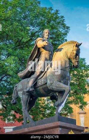 Reiterstatue von Daniael I., Danylo Romanovych, König von Ruthenia in der Innenstadt von Lemberg, Ukraine, Stockfoto