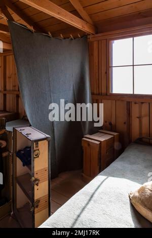 Die Baracken-Ausstellung im Block 14 an der Manzanar National Historic Site, Owens Valley, Kalifornien, USA Stockfoto