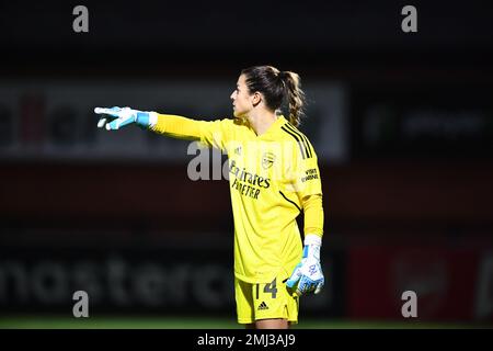 London, Großbritannien. 26. Januar 2023. Boreham Wood, England, Januar 26 2023: Torhüterin Sabrina DAngelo (14 Arsenal) Gesten beim Continental Cup zwischen Arsenal und Aston Villa im Meadow Park Stadium Boreham Wood England. (K Hodgson/SPP) Guthaben: SPP Sport Press Photo. Alamy Live News Stockfoto