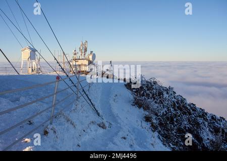 Wetterstation auf dem Ceahlau-Berg, Rumänien Stockfoto