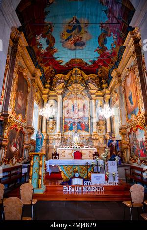 Innen mit Altar, Santuario de Nossa Senhora do Monte, Kirche, Funchal, Madeira, Portugal Stockfoto