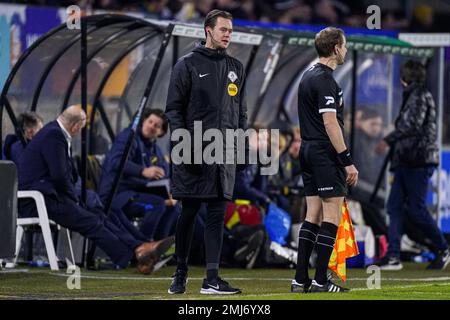 BREDA, NIEDERLANDE - JANUAR 27: Vierter offizieller Rick Sturm während des niederländischen Keukenkampioendivisie-Spiels zwischen NAC Breda und Jong AZ im Rat Verlegh Stadion am 27. Januar 2023 in Breda, Niederlande (Foto von Joris Verwijst/Orange Pictures) Stockfoto