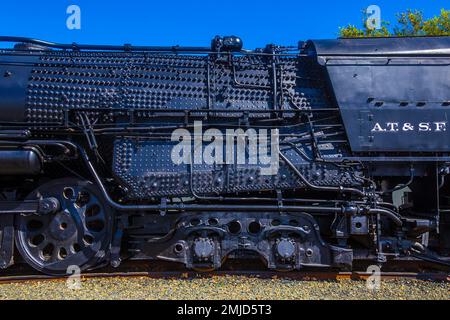 Santa Fe Nr. 5021 „Texas“ 2-10-4. Diese Lokomotivenklasse wurde hauptsächlich für den Güterverkehr entwickelt, wurde aber gelegentlich zum Ziehen von Personenzügen verwendet Stockfoto