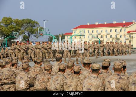 JIANGXI, CHINA - 26. JANUAR 2023 - Eine Brigade der 72. Group Army hielt Warteschlangenübungen, Regelprüfungen und andere Aktivitäten vor Stockfoto