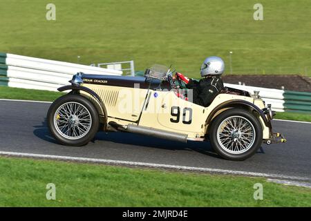 Andy King, MG PB Cream Cracker, Triple M Register Race for Pre-war MG Cars, fünfzehn Minuten Rennen für die legendären MG Midget, Magna und Magnette (daher Stockfoto