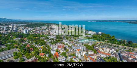 Luftaufnahme in die Innenstadt von Bregenz am Bodensee, der Hauptstadt des österreichischen Bundesstaates Vorarlberg Stockfoto