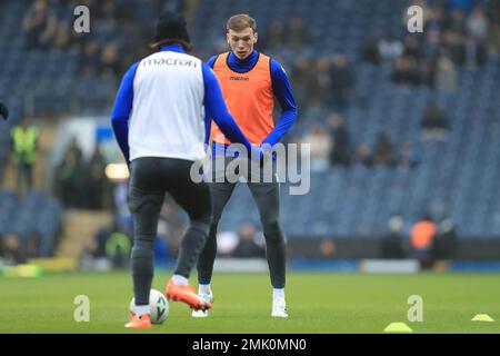 Blackburn, Großbritannien. Am 28. Januar 2023Blackburn wärmen sich die Spieler während des FA Cup-Spiels zwischen Blackburn Rovers und Birmingham City im Ewood Park, Blackburn, am Samstag, den 28. Januar 2023 auf. (Kredit: Chris Donnelly | MI News) Kredit: MI News & Sport /Alamy Live News Stockfoto