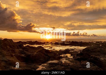 Saint-Gilles, Reunion Island - Sonnenuntergang am Boucan-Canot Stockfoto