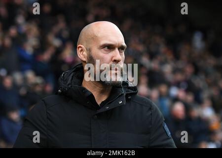 Nottingham, Großbritannien. 28. Januar 2023Luke Williams, Manager von Notts County während des Spiels der Vanarama National League zwischen Notts County und FC Halifax Town in Meadow Lane, Nottingham, am Samstag, den 28. Januar 2023. (Kredit: Jon Hobley | MI News) Kredit: MI News & Sport /Alamy Live News Stockfoto