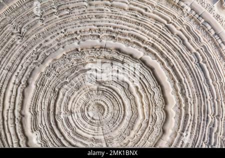 Holzgemusterter Hintergrund in die cnc-Maschine geschnitzt Stockfoto