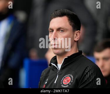 Sheffield, Großbritannien. 28. Januar 2023. Scott Brown Manager von Fleetwood Town während des Emirates FA Cup 4. Runde Spiel Sheffield Wednesday vs Fleetwood Town in Hillsborough, Sheffield, Großbritannien, 28. Januar 2023 (Foto von Steve Flynn/News Images) in Sheffield, Großbritannien, 1./28. Januar 2023. (Foto: Steve Flynn/News Images/Sipa USA) Guthaben: SIPA USA/Alamy Live News Stockfoto