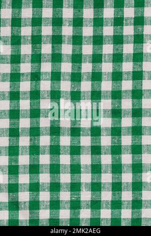 Naturleinen – Landkariertes Schottenmuster – Küchenmaterial – Abstraktes Karomuster – Hintergrundstruktur, Grün Und Weiß. Flanell-Tartan-Muster. Trendig Stockfoto