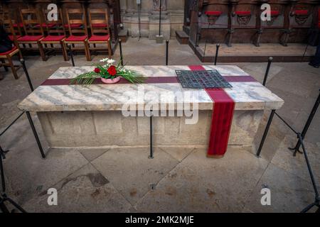 Grab von Otto I, Heiliger römischer Kaiser im Inneren der Magdeburger Kathedrale - Magdeburg, Deutschland Stockfoto