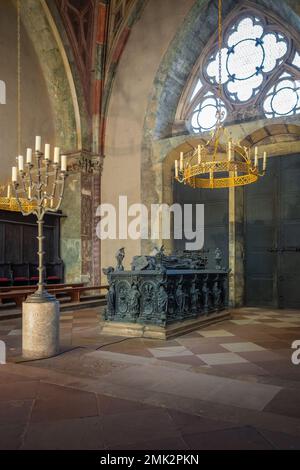 Zenotaph der Königin Edith (Eadgyth) im Inneren des Magdeburger Doms - Magdeburg Stockfoto