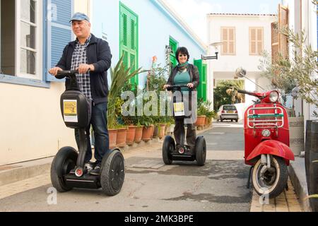 Segway-Tour durch Nikosia Stockfoto