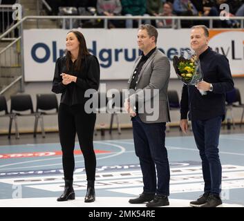 Hamar, Norwegen. 28. Januar 2023. Hamar, Norwegen, Januar 28. 2023: Betina Riegelhuth während der Halbzeit beim Rema-1000-Ligaspiel zwischen Storhamar und Larvik in der Boligpartner Arena in Hamar, Norwegen (Ane Frosaker/SPP) Kredit: SPP Sport Press Photo. Alamy Live News Stockfoto