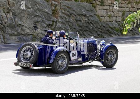 Mille Miglia 2014, Nr. 84 Aston Martin Le Mans Baujahr 1933 Oldtimer-Rennen. San Marino, Italien Stockfoto