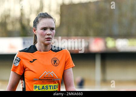 Aalter, Belgien. . 28. Januar 2023. Loes Van Mullem (33) von Aalst, dargestellt während eines Fußballspiels zwischen Club Brügge Dames YLA und Eendracht Aalst am 18. Spieltag der Saison 2022 - 2023 der belgischen Lotto Womens Super League am Samstag, den 28. Januar 2023 in Aalter , BELGIEN . FOTO SPORTPIX | Stijn Audooren Kredit: David Catry/Alamy Live News Stockfoto