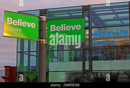 Wigan Council Buildings, Das Wigan Life Centre, Believe Square, Wigan, Greater Manchester, Lancashire, ENGLAND, GROSSBRITANNIEN, WN1 1PF Stockfoto