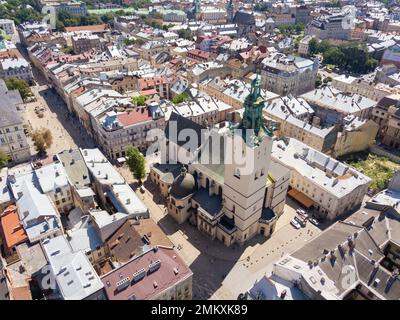 Ukraine, Stadtzentrum von Lemberg, alte Architektur, Drohnenfoto, Vogelperspektive Stockfoto