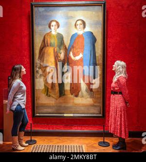 Guildford Surrey 29. Januar 2023 The Sisters, c.1850-1851 Dieses Doppelporträt zeigt die Pattle-Schwestern Sophia Dalrymple und Sara Prinsep. George Frederic Watts OM RA war ein britischer Maler und Bildhauer, der mit der symbolistischen Bewegung in Verbindung gebracht wurde. Er sagte: „Ich Male Ideen, nicht Dinge. Gegründet im Jahr 1904 als einzige Galerie in Großbritannien, die einem einzigen Künstler gewidmet ist, bietet Watts Gallery – Artists' Village einen einzigartigen Einblick in das Leben und Werk von „Englands Michelangelo“. Paul Quezada-Neiman/Alamy Live News Stockfoto