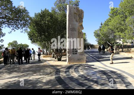 Das Buch der Liebe unter den Nationen Monument, Mount Nebo, Jordanien, Naher Osten Stockfoto