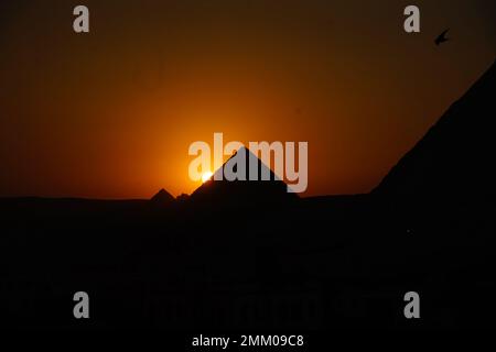 Pyramiden bei Sonnenuntergang Stockfoto