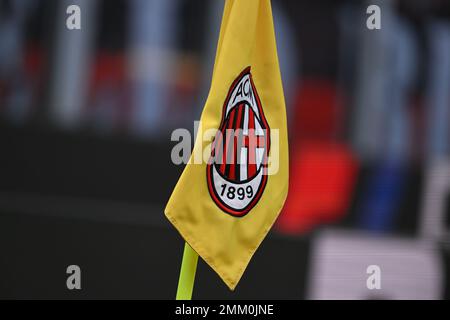 Mailand, Italien. 29. Januar 2023. Spiel Ball während des Fußballspiels der Italienischen Serie A zwischen AC Milan und US Sassuolo am 29. Januar 2023 im Stadion Giuseppe Meazza San Siro Siro in Mailand, Italien. Foto Tiziano Ballabio Kredit: Tiziano Ballabio/Alamy Live News Stockfoto