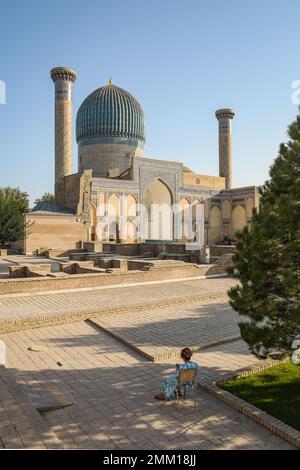 Das Gūr-i Amīr oder Guri Amir ist ein Mausoleum des türkisch-mongolischen Eroberers Timur (auch bekannt als Tamerlane) in Samarkand, Usbekistan. Stockfoto