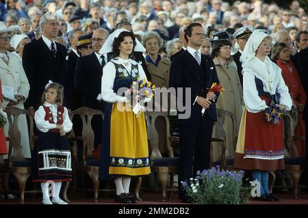 Carl XVI Gustaf, König von Schweden. Geboren am 30. april 1946. König Carl Gustaf, Königin Silvia Kronprinzessin Victoria feierte den schwedischen Nationaltag am 6 1983. juni Stockfoto