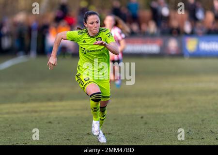 Hetton Le Hole, Großbritannien. 29. Januar 2023. Eppleton Colliery Football Ground Ona Batlle von Manchester United springt während des FA-Cup-Spiels für Frauen zwischen Sunderland und Manchester United auf dem Eppleton Colliery Fußballplatz in Hetton-le-Hole, England (Richard Callis/SPP) Credit: SPP Sport Press Photo. Alamy Live News Stockfoto