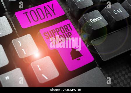Support-Gruppe für konzeptionelle Anzeige. Wort für die Anzahl der Personen, die an Serviceverpflichtungen beteiligt sind Stockfoto