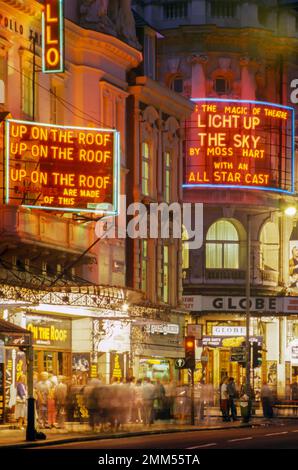 1987 HISTORISCHER TEXT APOLLO GIELGUD QUEENS THEATERS SHAFTSBURY AVENUE WEST END LONDON ENGLAND UK Stockfoto