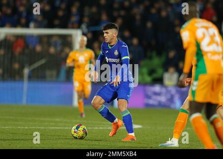 Getafe, Spanien. 28. Januar 2023. Carles Alena (Getafe) Fußball : spanisches Spiel "La Liga Santander" zwischen Getafe CF 0-1 Real Betis Balompie im Kolosseum Alfonso Perez in Getafe, Spanien . Kredit: Mutsu Kawamori/AFLO/Alamy Live News Stockfoto