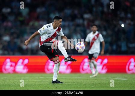 SANTIAGO DEL ESTERO, ARGENTINIEN, 28. Januar 2023: Enzo Perez von River Plate während des Torneo Binance 2023 des argentinischen Liga Profesionalspiels zwischen Central Cordoba und River Plate im Stadium Único Madre de Ciudades in Santiago del Estero, Argentinien am 28. Januar 2023. Foto von SFSI Stockfoto