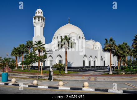 Jawzaa Al-Qahtani-Moschee auf der Corniche, Al Khobar, Provinz Ash-Sharqiyya, Persischer Golf, Saudi-Arabien Stockfoto