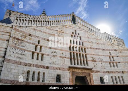 Westportal, Verkündigungsbasilika, Nazareth, Israel Stockfoto