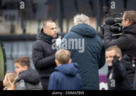 ROTTERDAM, NIEDERLANDE - JANUAR 29: John Heitinga, Interimsmanager von Ajax während des niederländischen Eredivisie-Spiels zwischen Excelsior Rotterdam und Ajax im Van Donge & De Roo-Stadion am 29. Januar 2022 in Rotterdam, Niederlande (Foto von Peter van der Klooster/Alamy Live News) Stockfoto