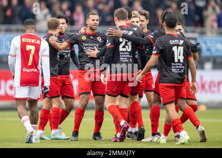 ROTTERDAM, NIEDERLANDE - JANUAR 29: Radouan El Yaakoubi von Excelsior Rotterdam feiert am 29. Januar 2022 in Rotterdam, Niederlande, den 1-1. September während des niederländischen Eredivisie-Spiels zwischen Excelsior Rotterdam und Ajax im Van Donge & De Roo-Stadion (Foto von Peter van der Klooster/Alamy Live News) Stockfoto