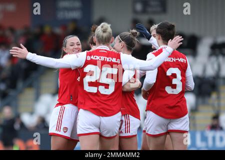 Borehamwood, Großbritannien. 29. Januar 2023. Arsenal Women feiert am 29. Januar 2023 im Meadow Park, Borehamwood, England, ihr fünftes Tor beim Women's FA Cup 4. Round Match zwischen Arsenal Women und Leeds Utd Women. Foto: Joshua Smith. Nur redaktionelle Verwendung, Lizenz für kommerzielle Verwendung erforderlich. Keine Verwendung bei Wetten, Spielen oder Veröffentlichungen von Clubs/Ligen/Spielern. Kredit: UK Sports Pics Ltd/Alamy Live News Stockfoto