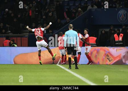 Julien Mattia / Le Pictorium - PSG - Reims - 30/11/2016 - Frankreich / Ile-de-France (Region) / Paris - Les Remis veranstalten PSG zu einem Unentschieden im Parc des Princes und feiern mit ihren Fans am 29. Januar 2023. Stockfoto