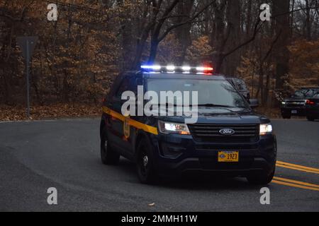 Wilmington, Usa. 29. Januar 2023. First Lady of the United States Jill Biden verlässt die Residenz in Wilmington auf dem Weg zum NFC Championship Game mit den Philadelphia Eagles und San Francisco 49ers am Lincoln Financial Field in Philadelphia Credit: SOPA Images Limited/Alamy Live News Stockfoto