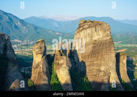 Griechenland, Thessalien, Kalambaka, Ort von Meteora, die zum UNESCO-Weltkulturerbe gehört Stockfoto