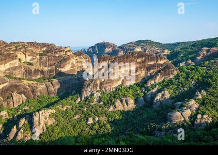 Griechenland, Thessalien, Kalambaka, Ort von Meteora, die zum UNESCO-Weltkulturerbe gehört Stockfoto