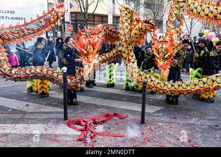 Paris, Frankreich. 29. Januar 2023. Chinesische Neujahrsparade zur Feier des diesjährigen Water Rabbit am 29. Januar 2023 in Paris, Frankreich. Stockfoto