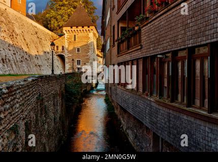 Frankreich, Pyrenäen Atlantiques, Bearn, Pau, Münzturm Stockfoto