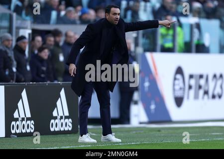 Raffaele Palladino, Cheftrainer von AC Monza Gesten beim Spiel der Serie A vor dem FC Juventus und AC Monza im Allianz Stadium am 29. Januar 2023 in Turin, Italien . Stockfoto