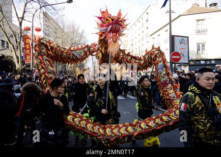 Paris, Frankreich. 29. Januar 2023. Chinesische Neujahrsparade zur Feier des diesjährigen Water Rabbit am 29. Januar 2023 in Paris, Frankreich. Stockfoto